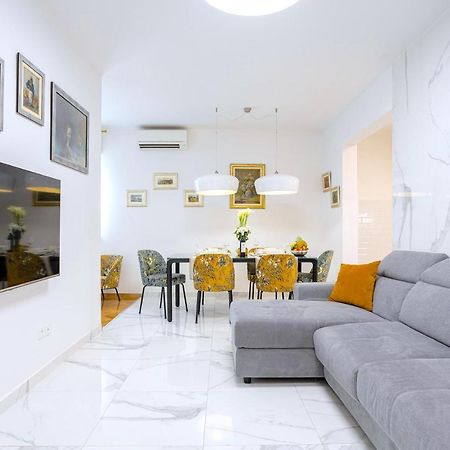 Lux Holiday Apartment Tony @ 10 Min Znjan Beach Split Exterior foto